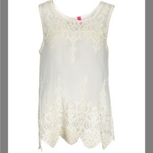 Universal Fashion Ivory Sheer Lace Tank - Women